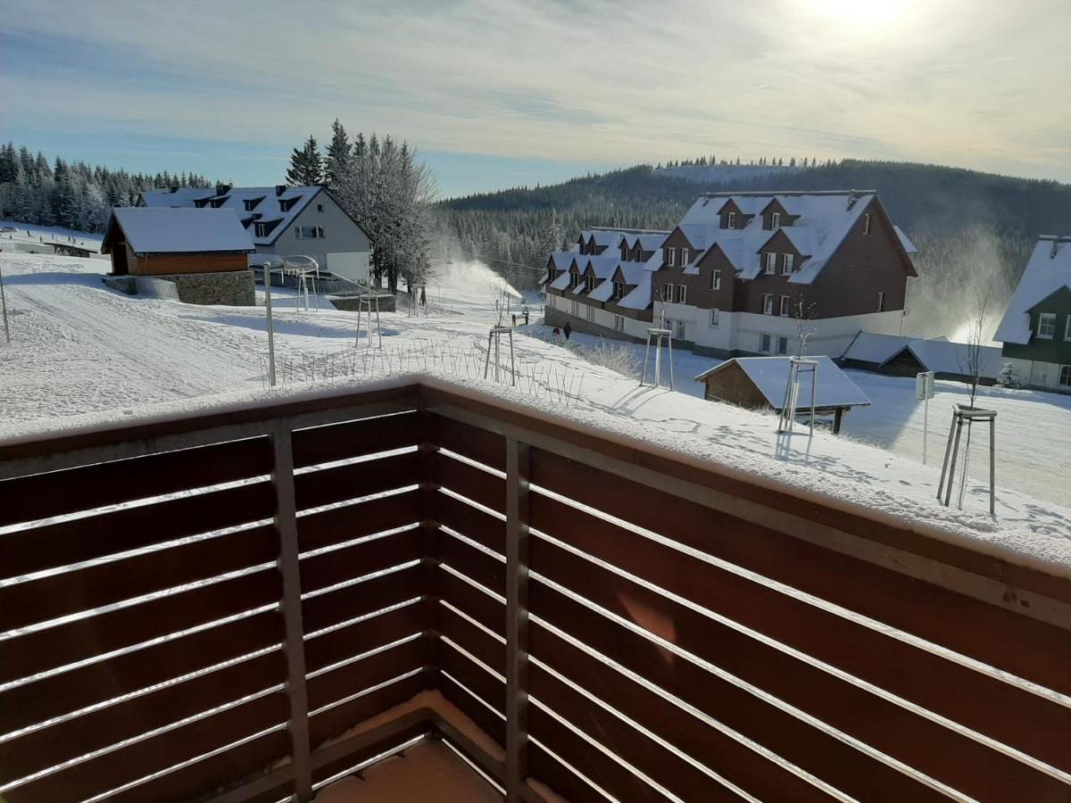 Apartman M5 Horní Mísečky Kültér fotó